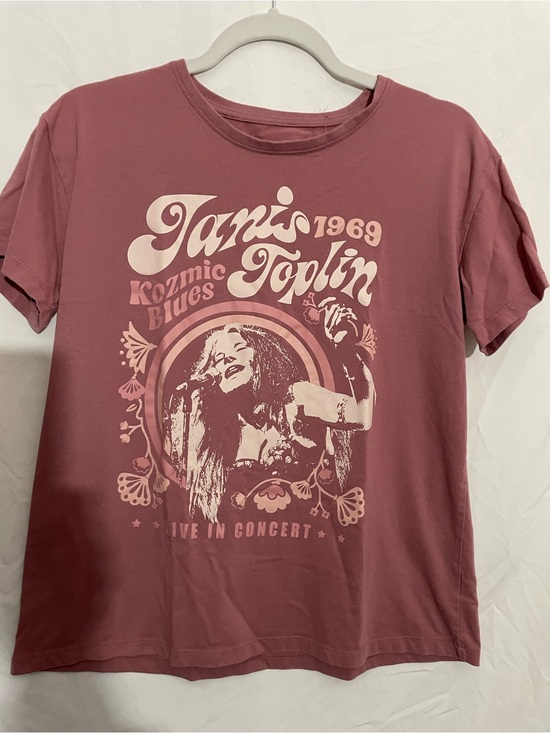 Tops - Janis Joplin 1969 Graphic Tee - Dusty Rose with Cream Print